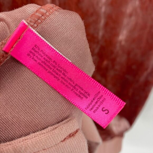 Betsey Johnson crushed velvet loungewear - Picture 6 of 6